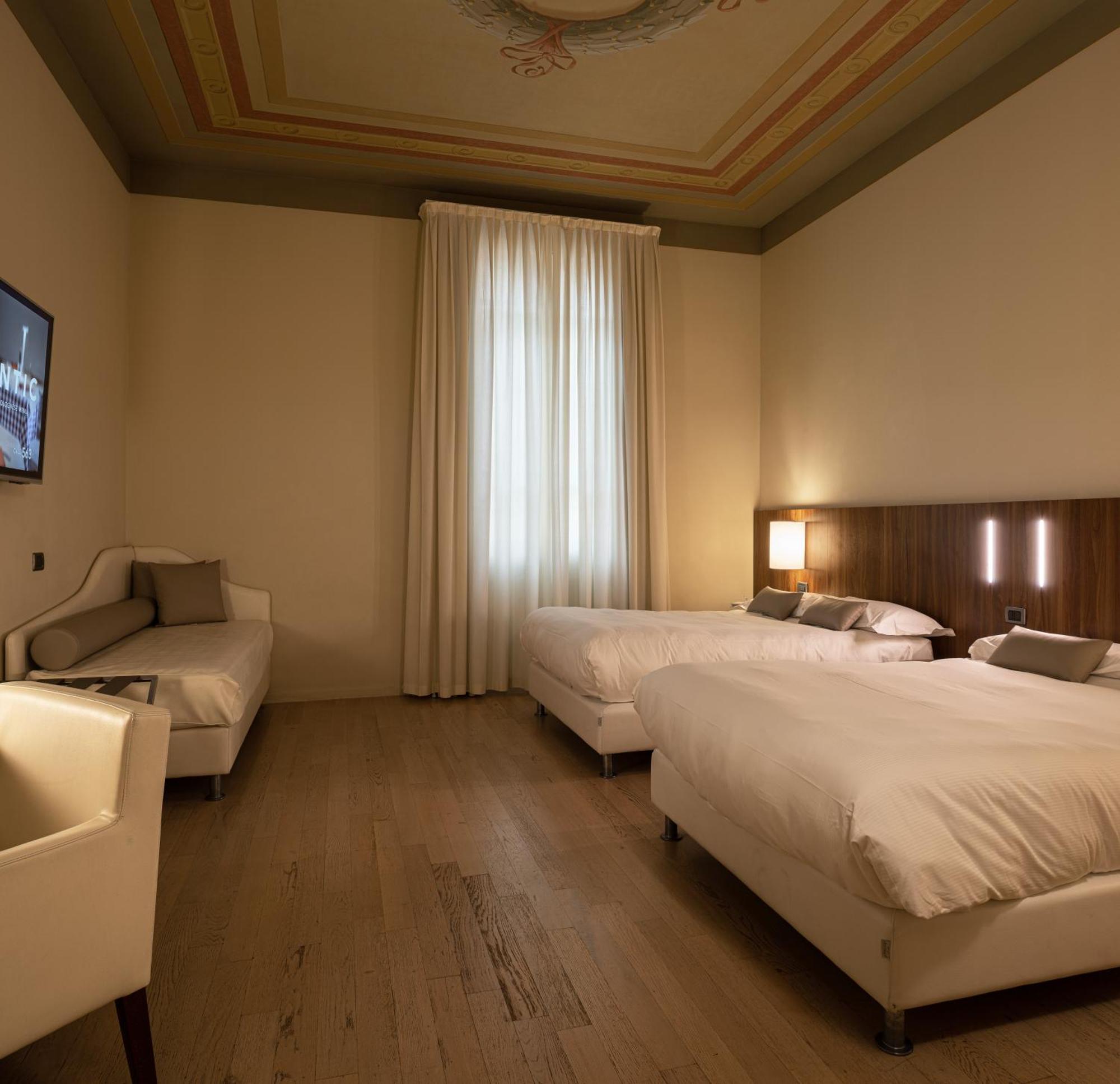 I Portici Hotel Bologna Luaran gambar